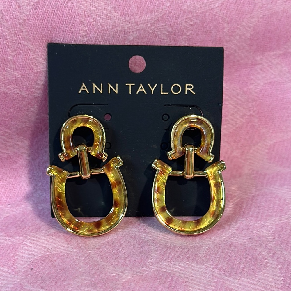 NWT Ann Taylor Gold and Tortoise Shell earrings